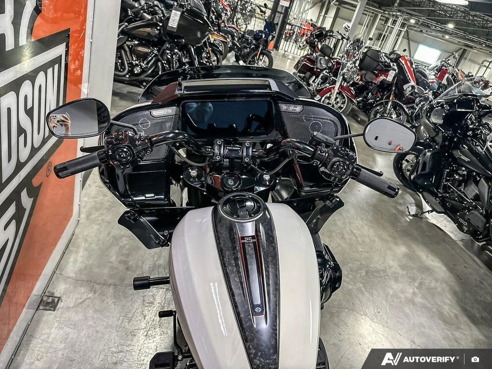 2024 Harley-davidson Cvo Road Glide St alt