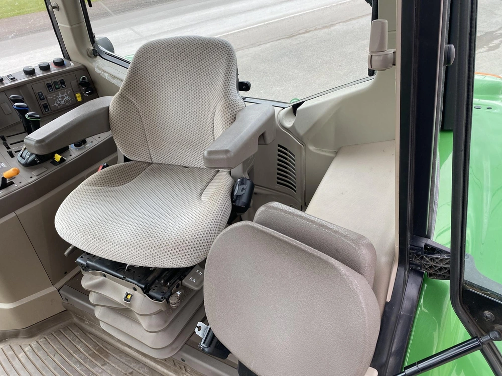 2018 John Deere 6130m alt