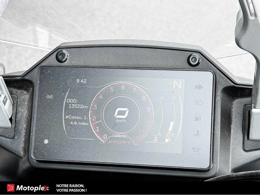2023 Cfmoto Adventure 650 alt