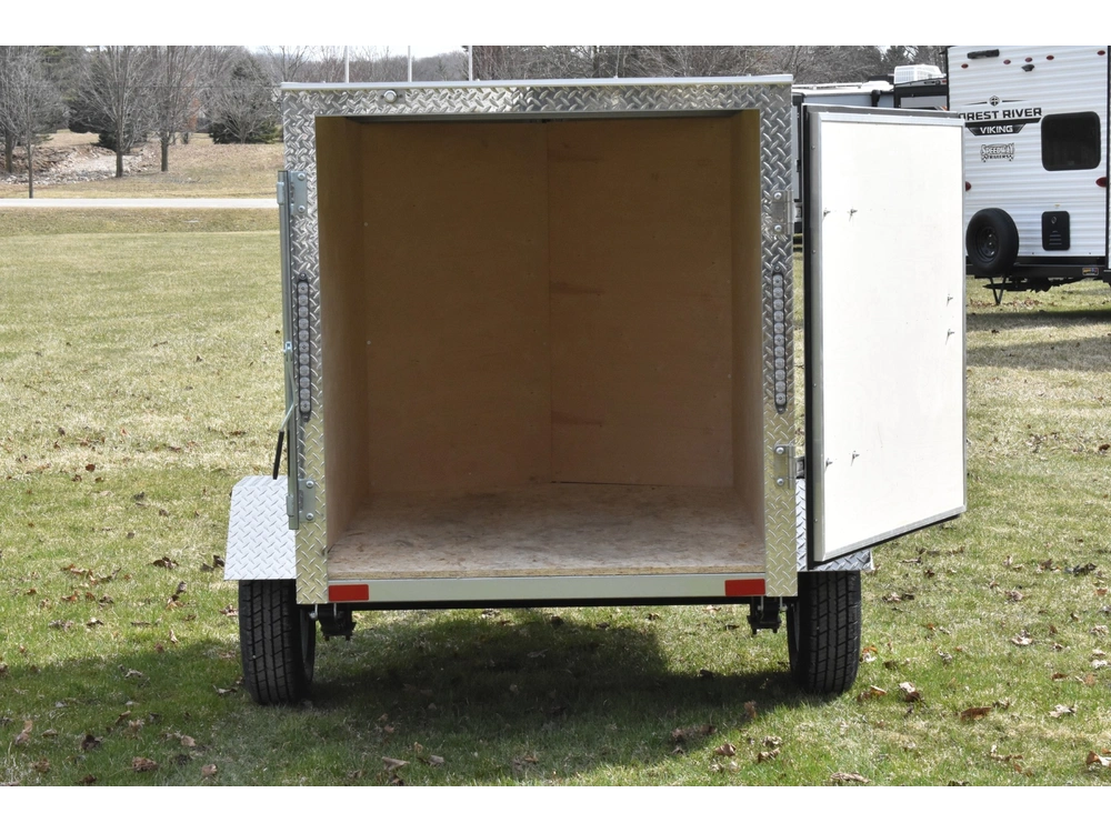 2026 Rhino Galvanized Enclosed 4' X 6' Sa alt