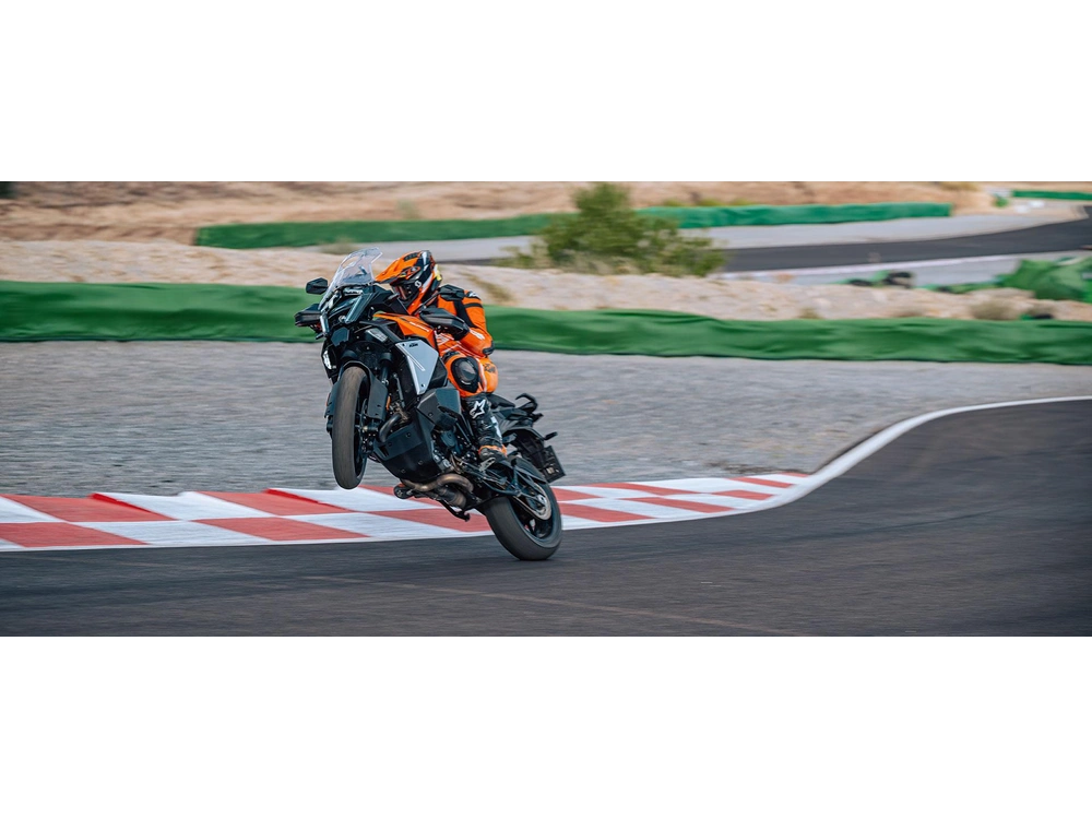 2027 Ktm 1390 Super Adv S Evo alt