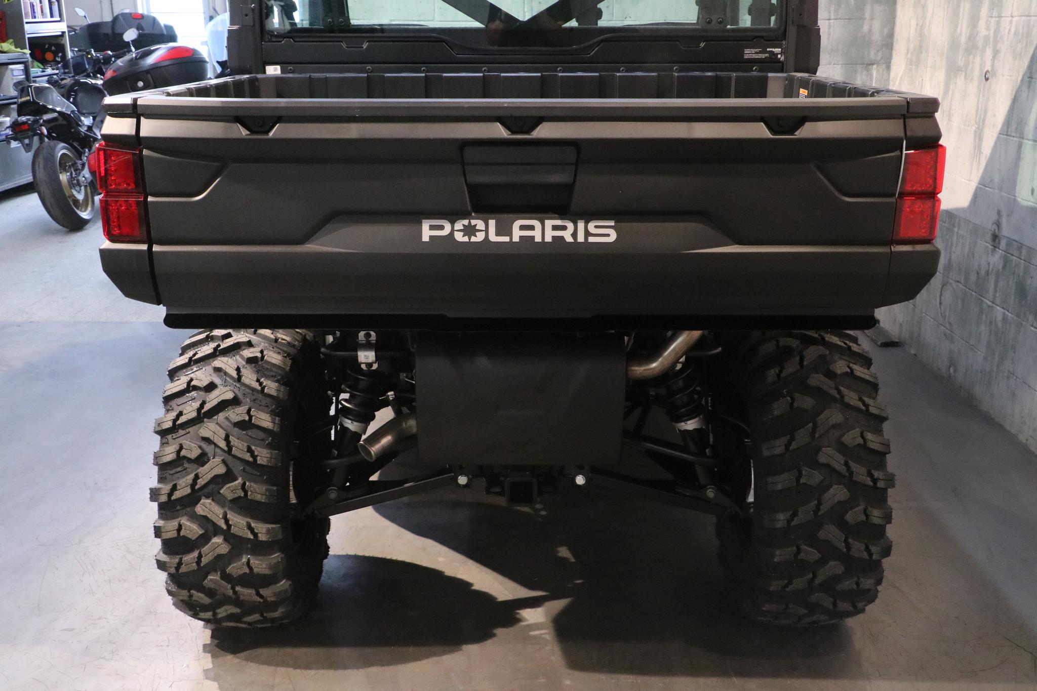 2027 Polaris RANGER CREW XP 1000 CAB thumbnail 8