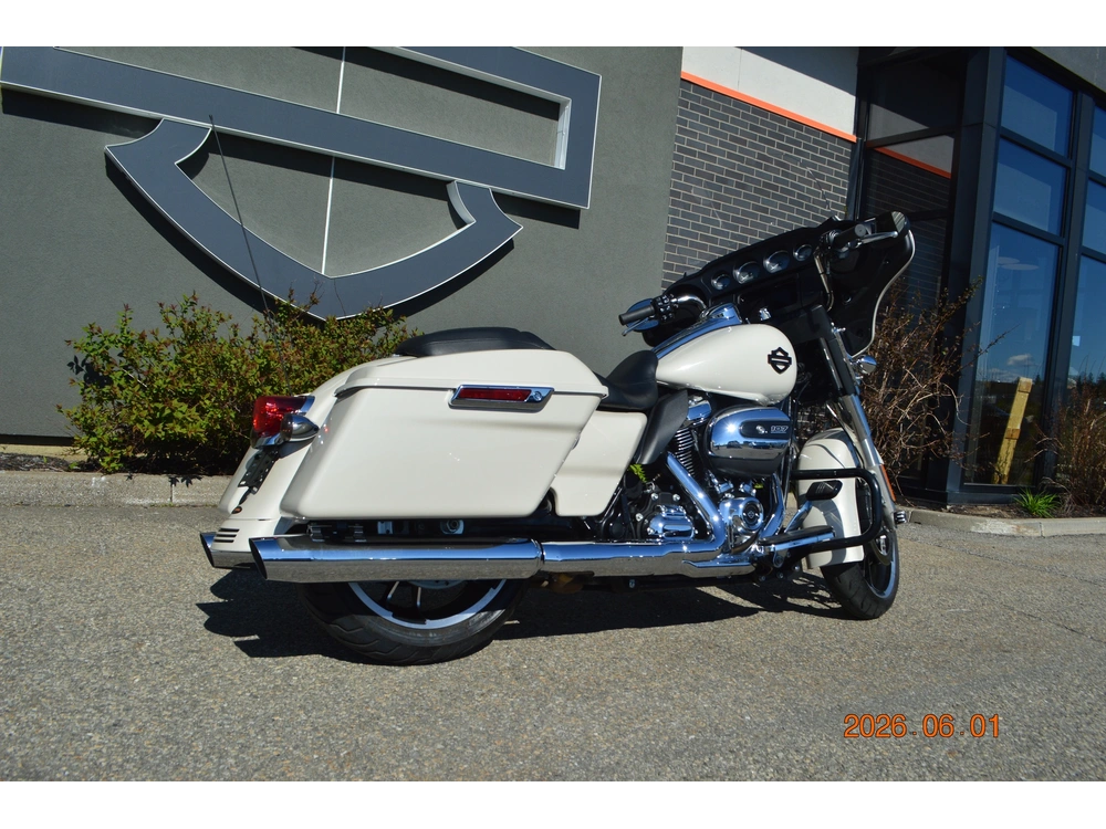 Harley-davidson Flhx 2022 alt