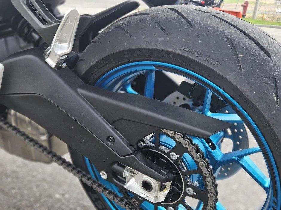 2026 Cfmoto 675 Ss alt