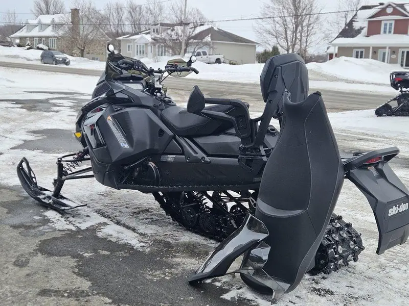 2026 Ski-Doo RENEGADE 900 ACE TURBO R