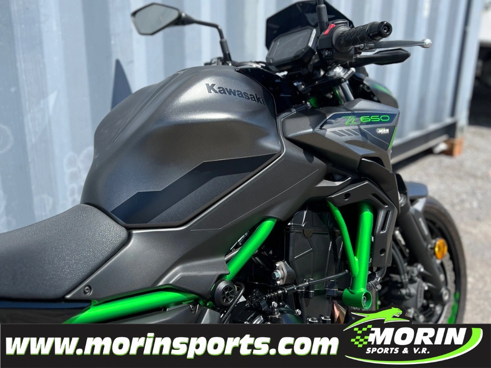 Kawasaki Z650 2023 alt