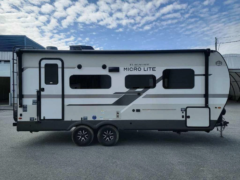Flagstaff Micro Lite 22fbs 2026 alt