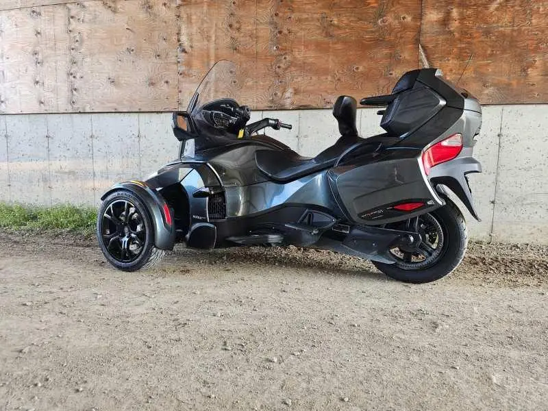 Can-Am RT LIMITED USED 2019