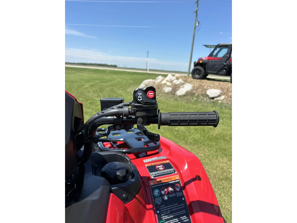 2026 Honda Foreman, Manual Shift, Red alt