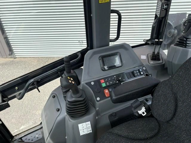 Bobcat B760 2025 alt