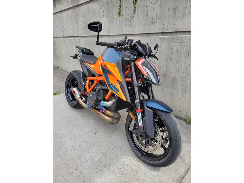 2020 KTM 1290 Super Duke R