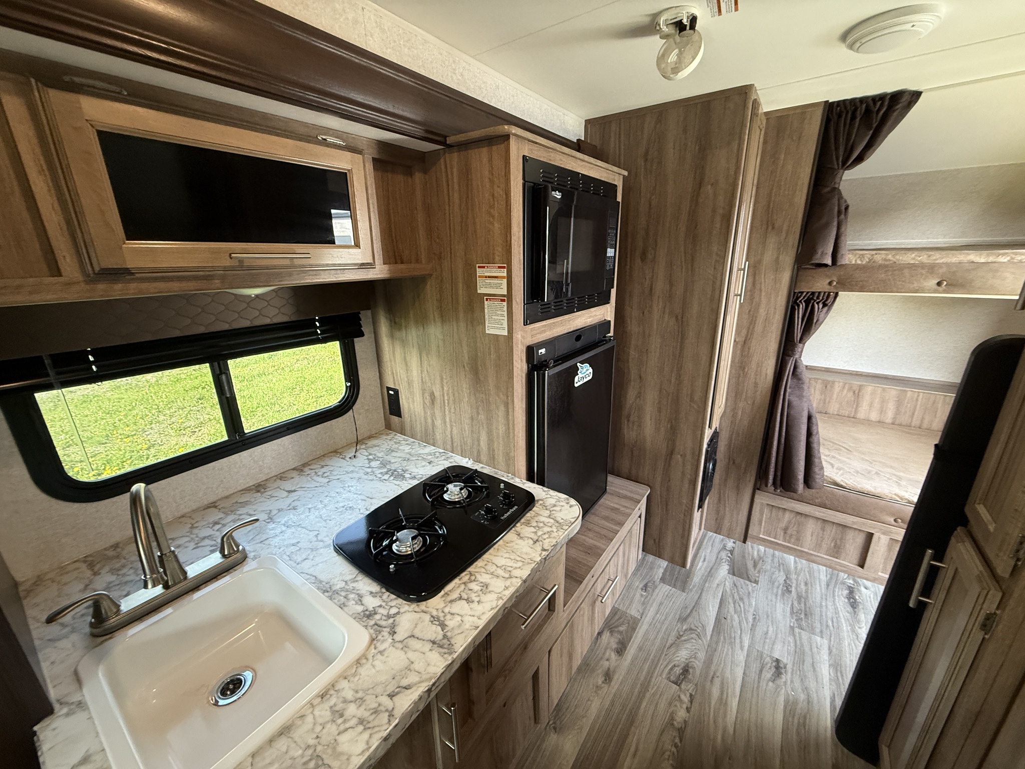 2018 Jayco 17BH Hummingbird thumbnail 8