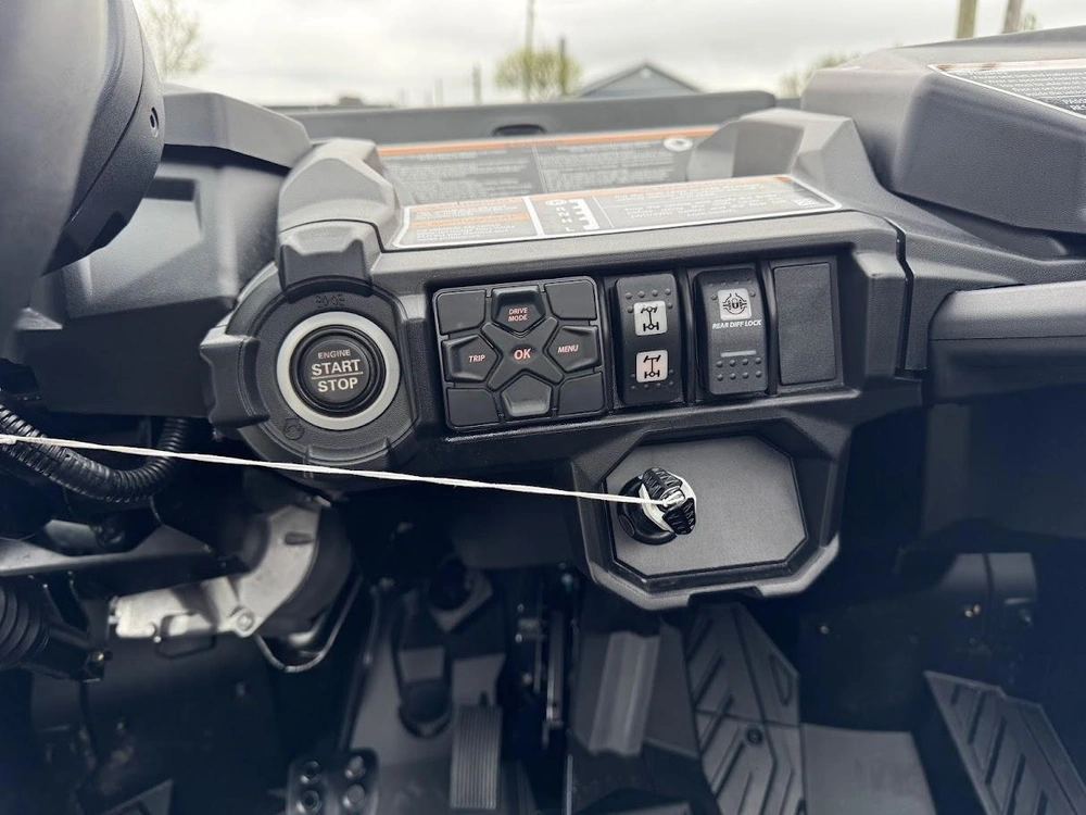2025 Can-am Commander Xt 1000r alt