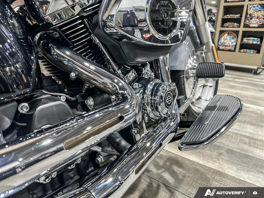 2026 Harley-davidson Fat Boy alt