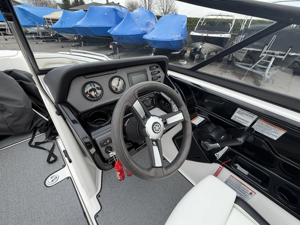 Yamaha Ar210 2019 alt