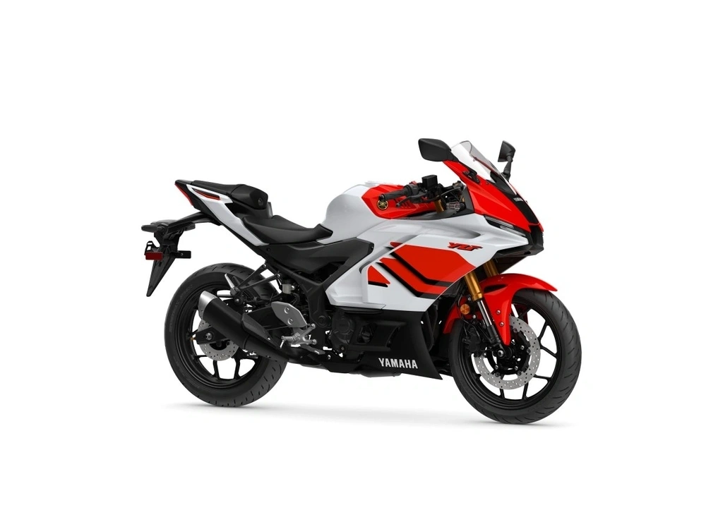 2026 Yamaha Yzf-r3 70th Anniversary Edition alt