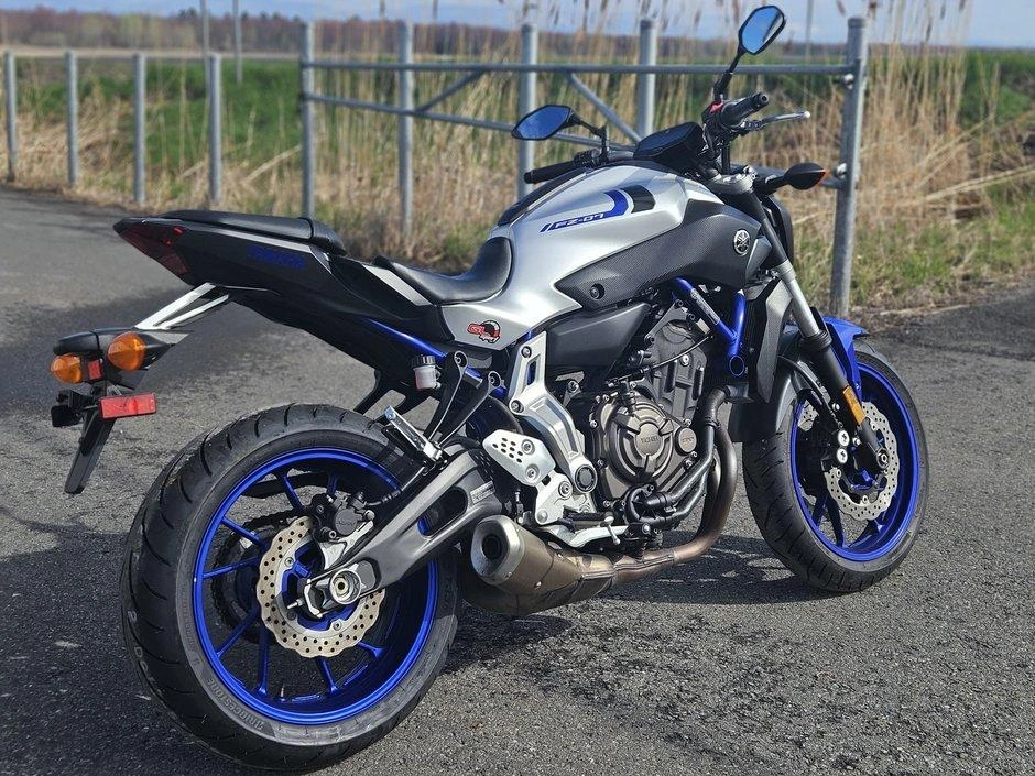 Yamaha Fz-07 2016 alt