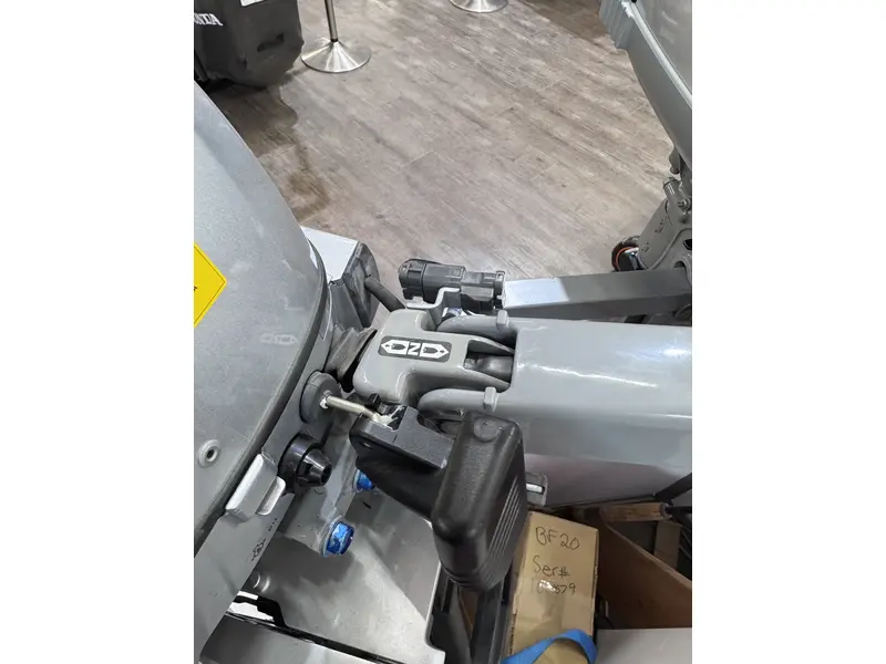 2026 Honda 8hp Portable, Manual Start, 15"
