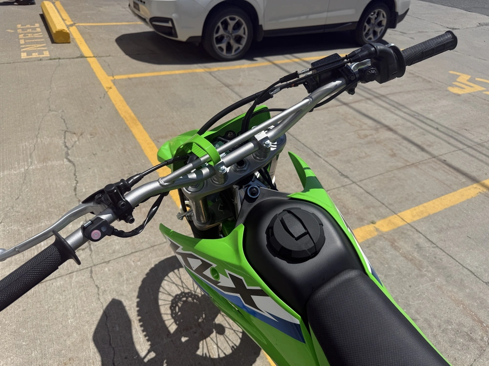 2026 Kawasaki Klx230r alt