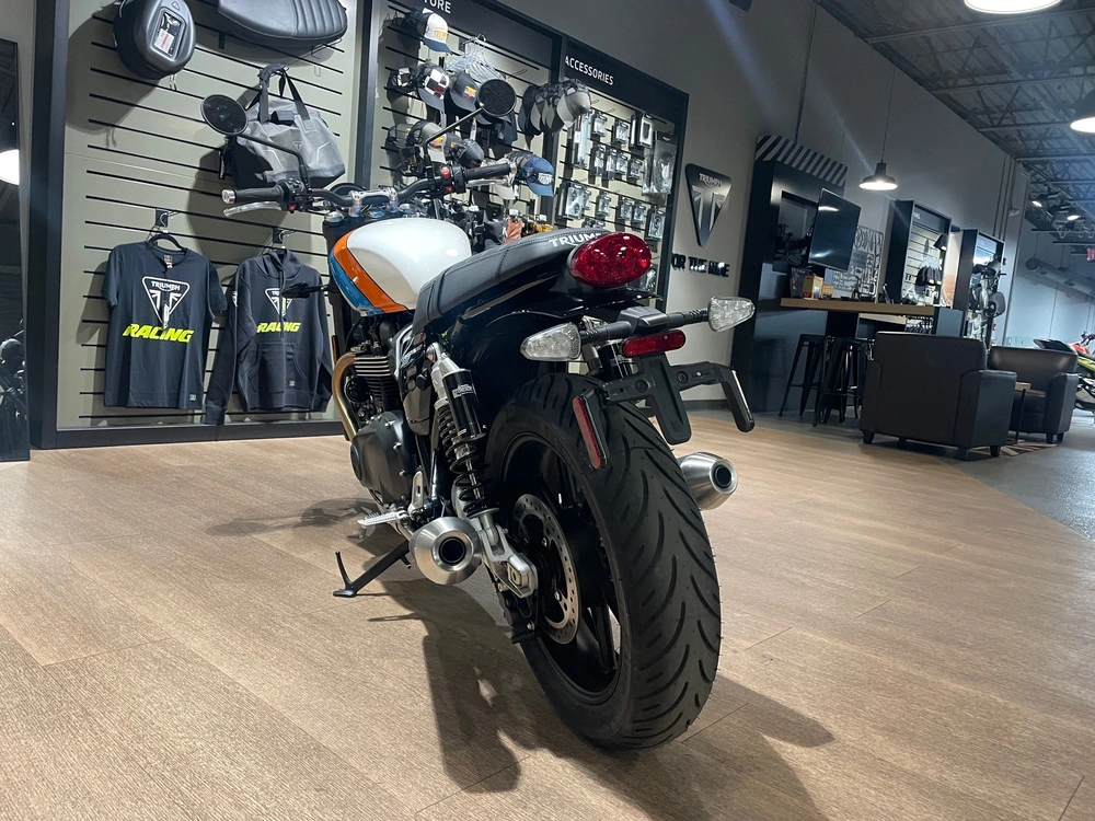 2026 Triumph Speed Twin 900 - Pure White alt