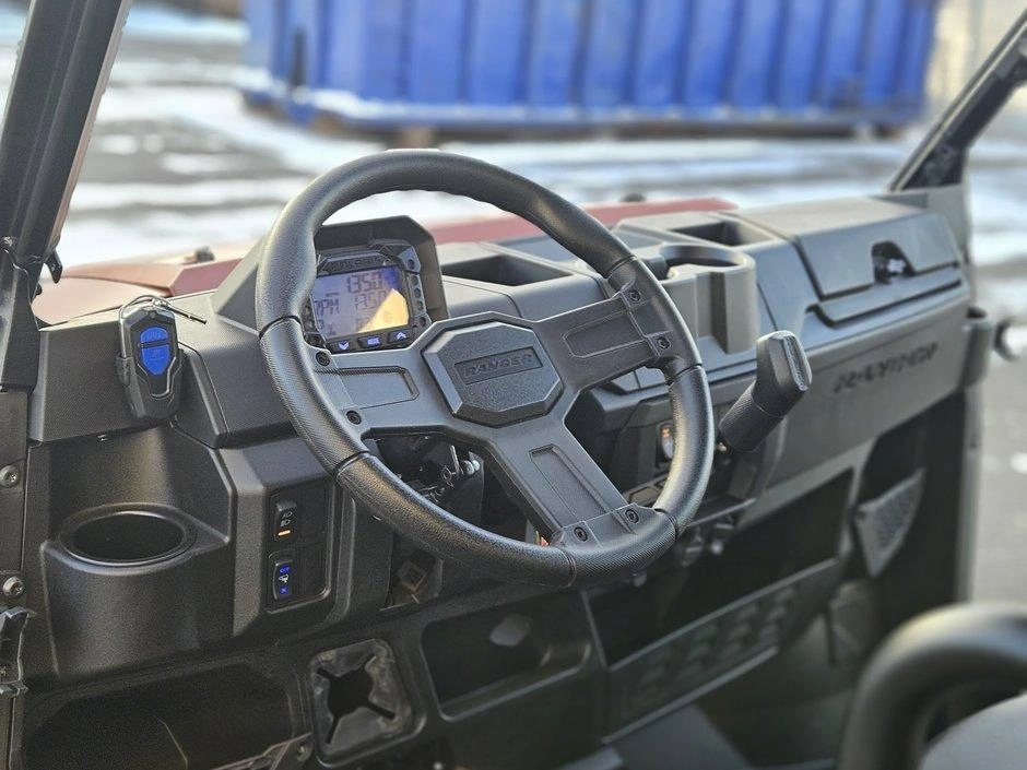 Polaris Ranger 1000 Crew Premium Ranger 1000 Crew Premium 2026 alt