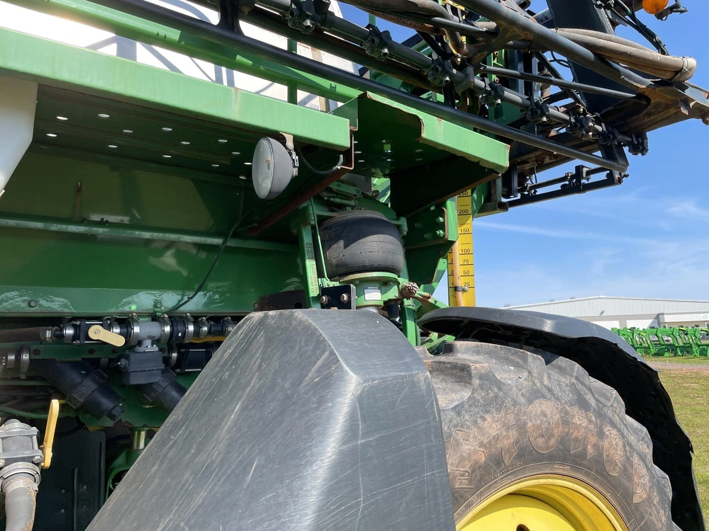 2013 John Deere 4830 alt