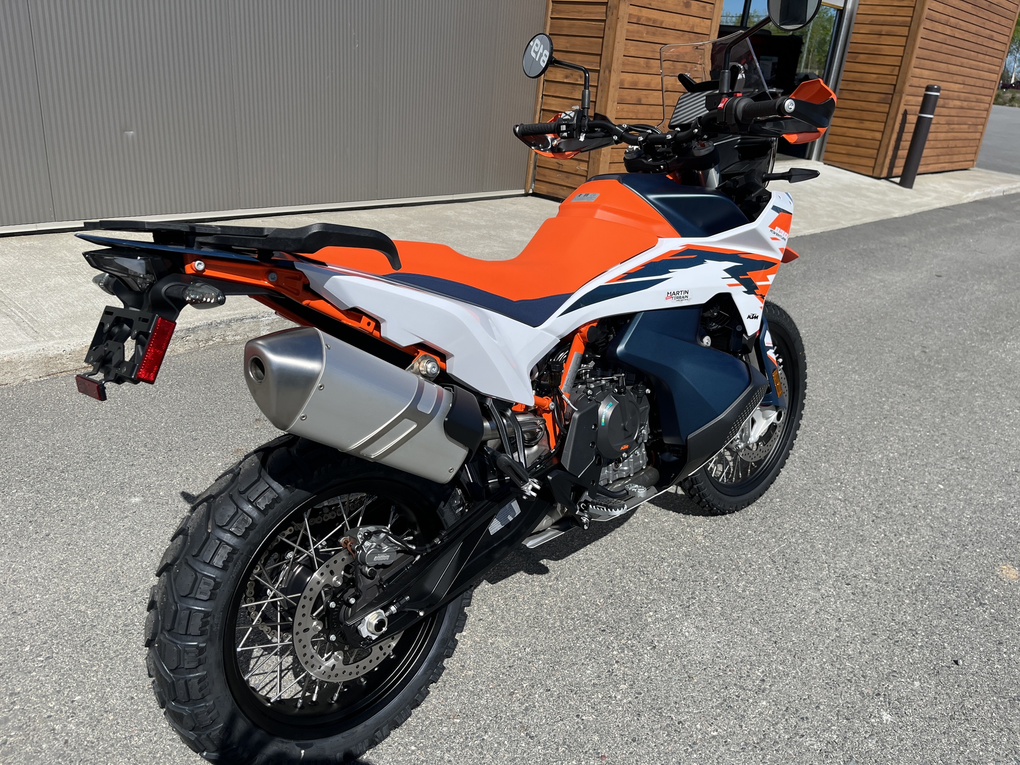 2026 KTM 890 ADVENTURE R thumbnail 3