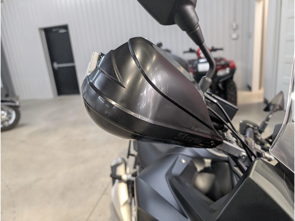 Honda Nx500 2025 alt