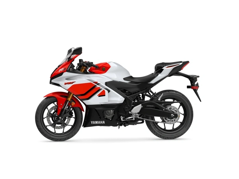 2026 Yamaha Yzf-r3 70th Anniversary Edition alt