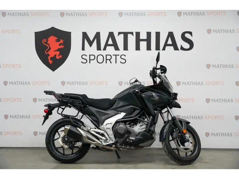 Honda NC750X DCT 2023