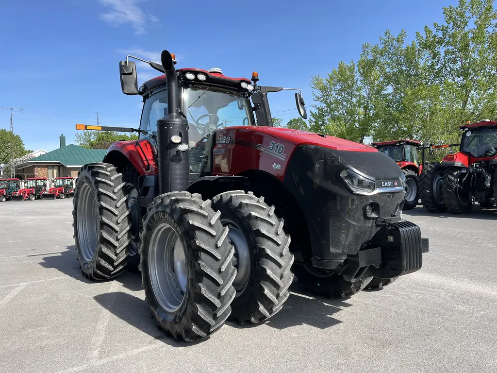 Case IH Magnum 310 CVX AFS Connect 2023