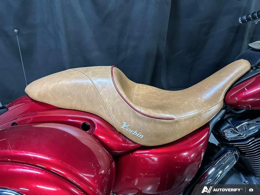 2017 Kawasaki Vn1700b alt