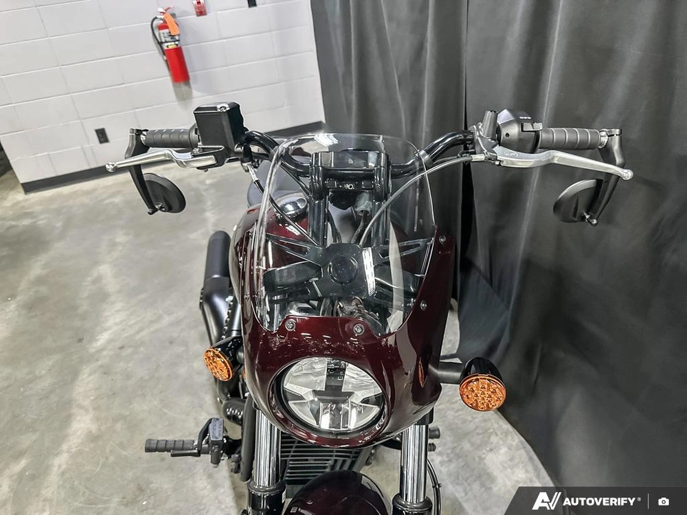 2025 Indian Motorcycle Scout Sport Ltd alt