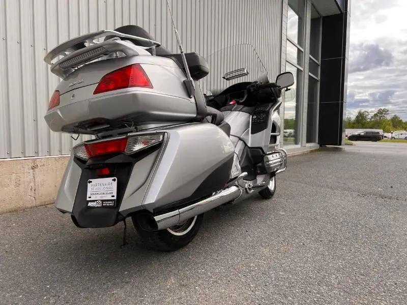 2013 Honda GOLD WING GL1800ALD thumbnail 4