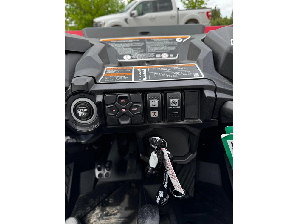 2026 Can-am Commander Max Xt 700 alt