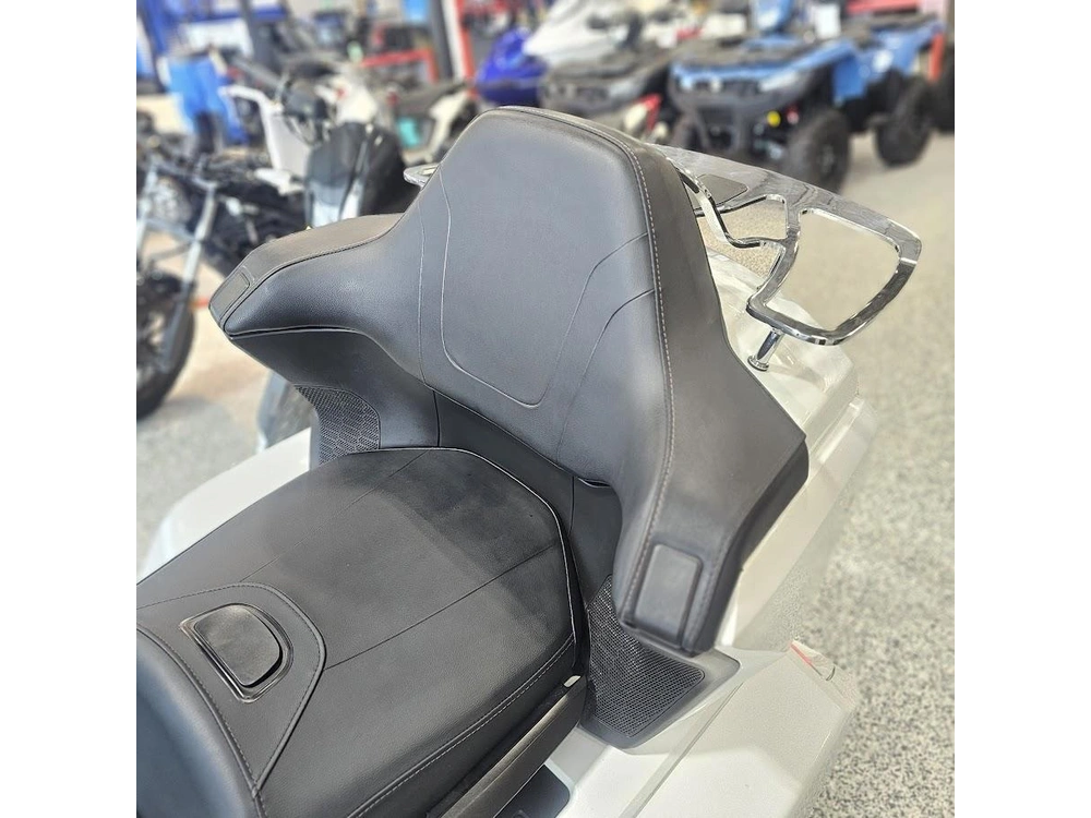 2018 Honda Goldwing alt