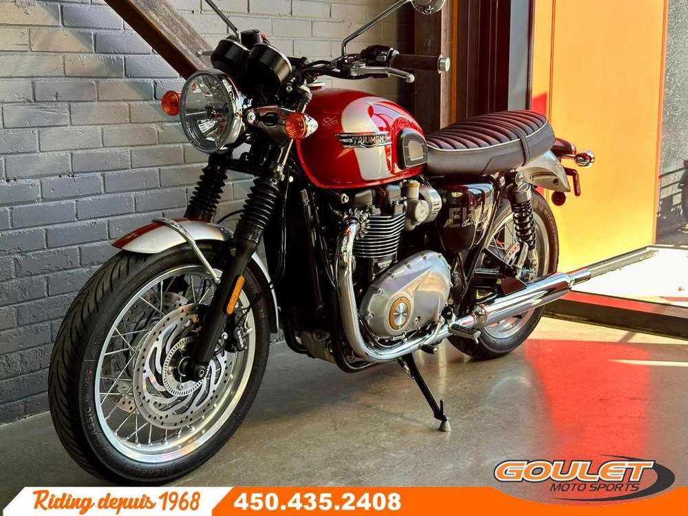 Triumph Bonneville T120 Elvis Presley 2025 alt