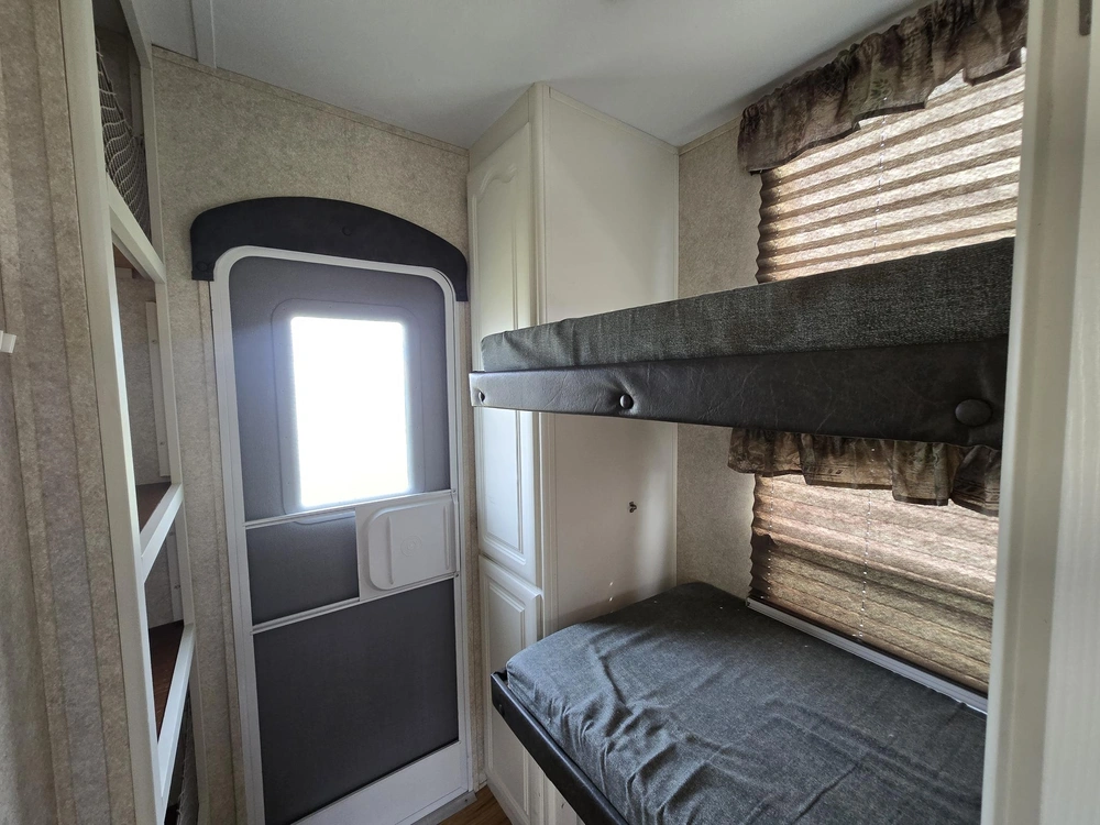 Keystone Rv Outback 29fbh-s 2006 alt