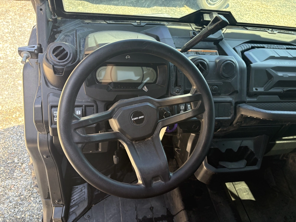 2024 Can-am Ssv Def Max Texcab 65 Hd10 Bk 24 Limited Hd10 alt