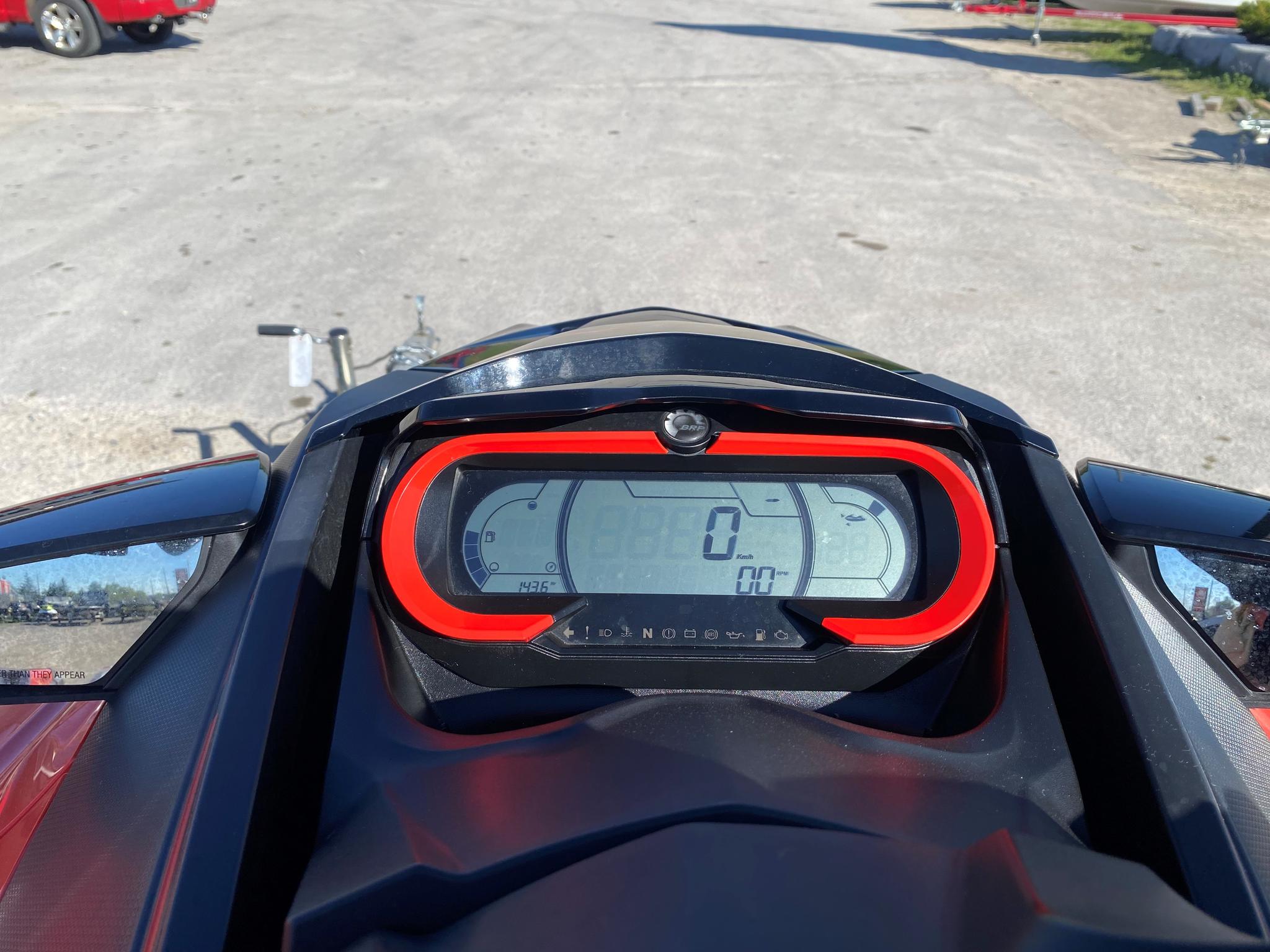 2019 Sea-Doo RXT-X 300 WITH SOUND thumbnail 10