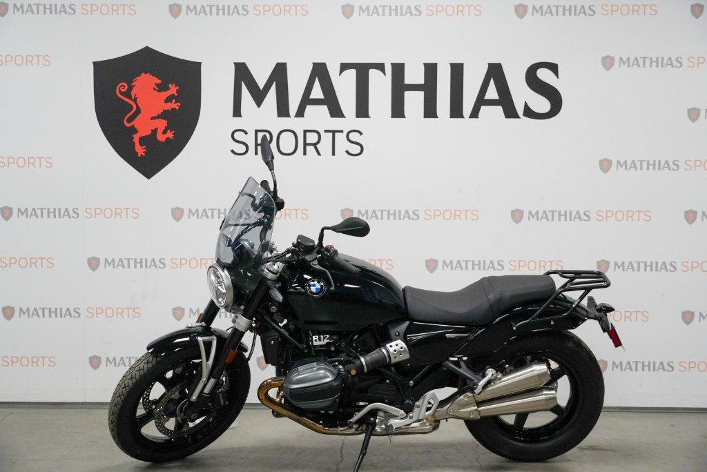 2024 BMW R12