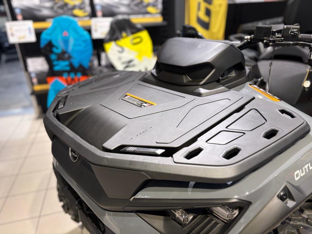 2026 Can-Am Outlander MAX 6X6 DPS 850 thumbnail 3
