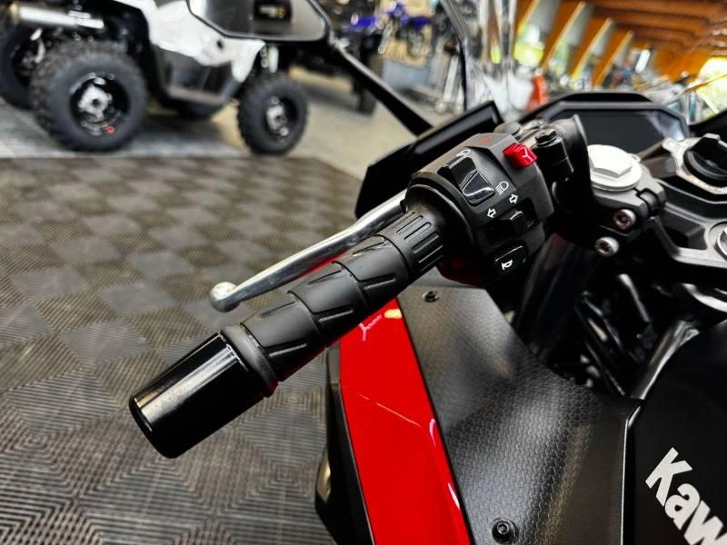 Kawasaki Ninja 500 Se Abs 2025 alt