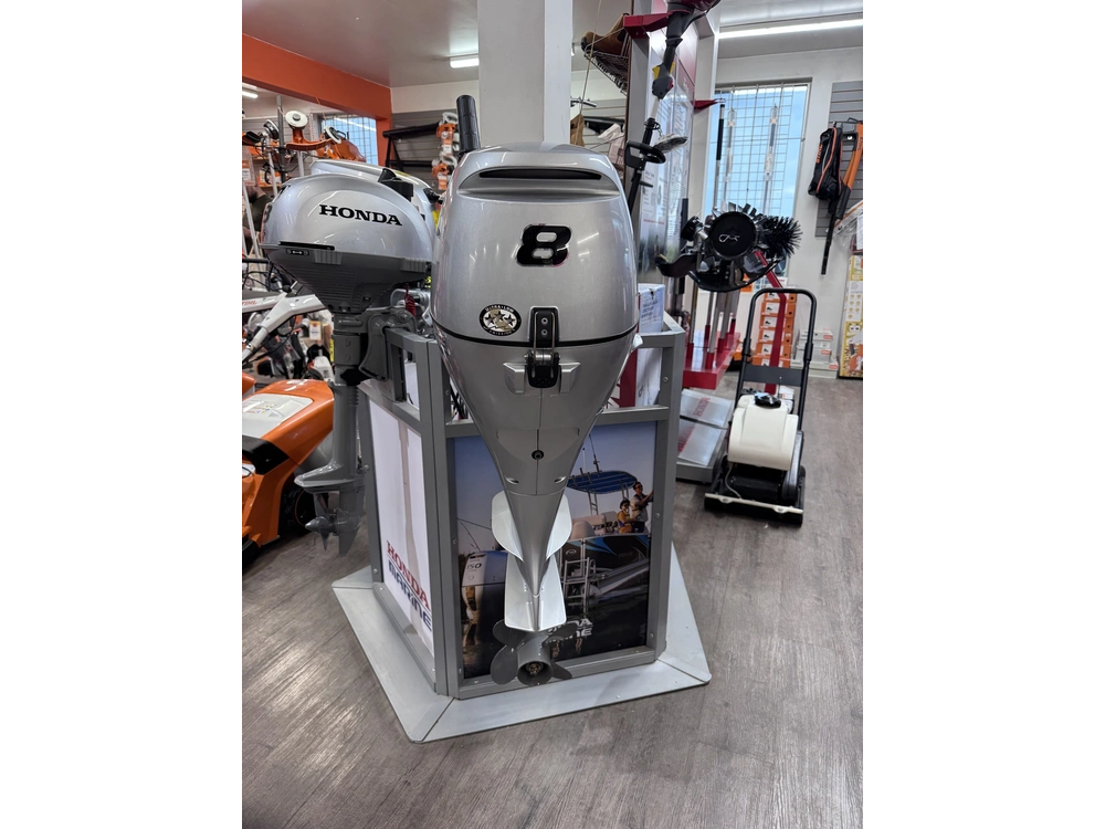 2026 Honda 8hp Portable, Manual Start, 15" alt
