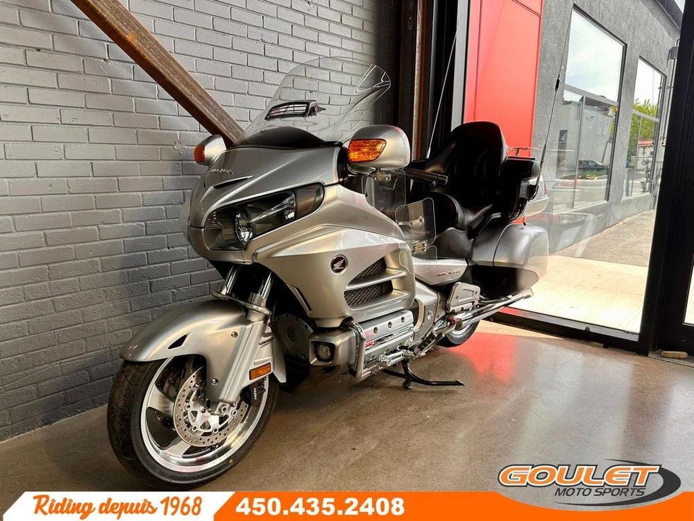 Honda Gl 1800 Airbag 2013 alt