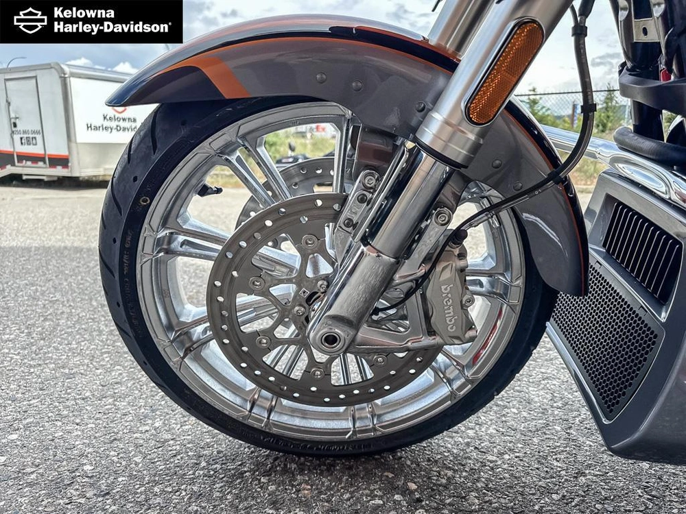 2026 Harley-davidson Flhxse - Cvo™ Street Glide® alt
