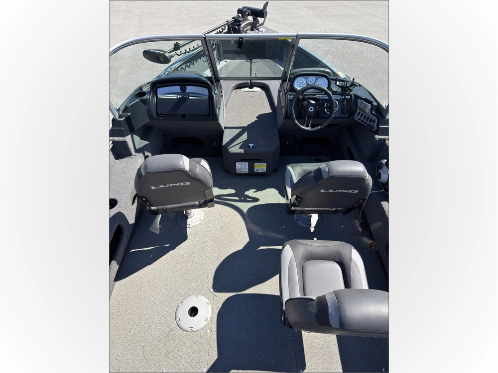 2019 Lund Boat Co 1775 alt