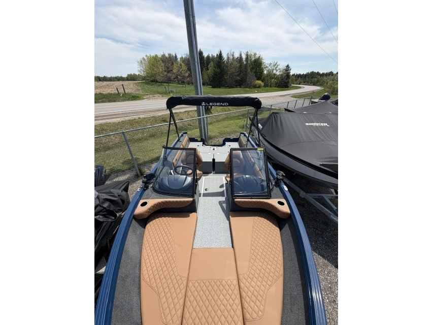 2026 Legend Boats 18xt alt