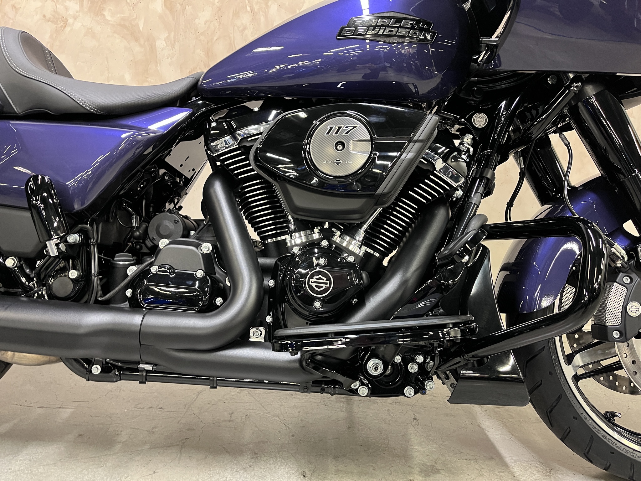 2026 Harley-Davidson FLTRX ROAD GLIDE thumbnail 4