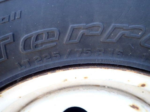 Ford E-450 2004